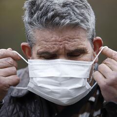 El Gobierno estudia la vuelta de las mascarillas por la gripe y COVID