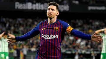 El delantero argentino del FC Barcelona, Leo Messi, celebrando el cuarto gol del equipo blaugrana durante el encuentro correspondiente a la jornada 28 de primera divisi&oacute;n que disputaron el 17 de marzo del 2019 en el estadio Benito Villamar&iacute;n, en Sevilla. EFE/Ra&uacute;l Caro.