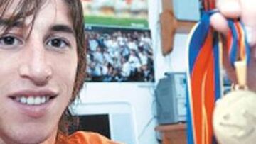 <b>Y EL CENTRAL. </b>Penúltimo producto de Camas: Sergio Ramos, central.