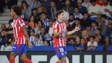 Julián Alvarez celebra su gol a la Real Sociedad.