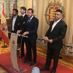 Puente: "No admitimos chantajes ni de Ronaldo, ni de Jordan"....