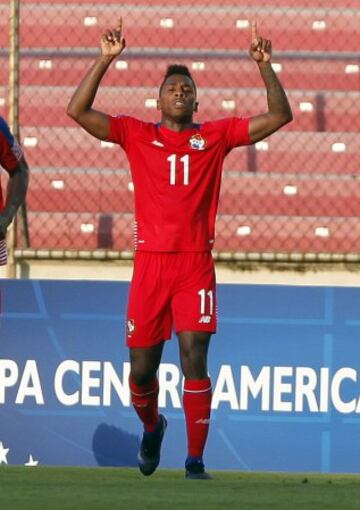 El emotivo empate de la Rojita ante Ecuador, en imágenes