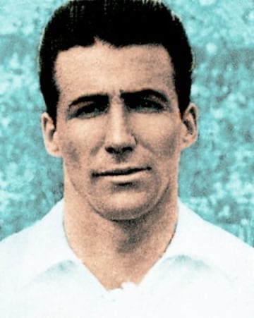 Jug車 en el Athletic Club en la temporada 1939-40 y desde la 1947-48 hasta la 1950-51 milit車 en el Real Madrid.