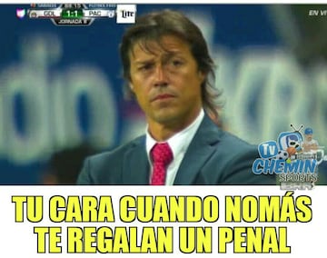 Pumas y Chivas roban los reflectores en los memes