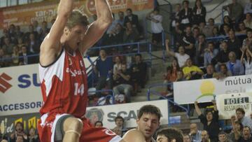 Justin Doellman, durante un partido con el Manresa en la temporada 2011-12.