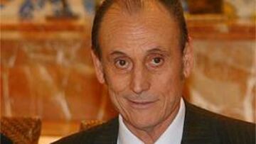 <b>MÁS LEÑA AL FUEGO.</b> Lopera no estará en el palco pero su presencia quedará patente con su figura en el palco.