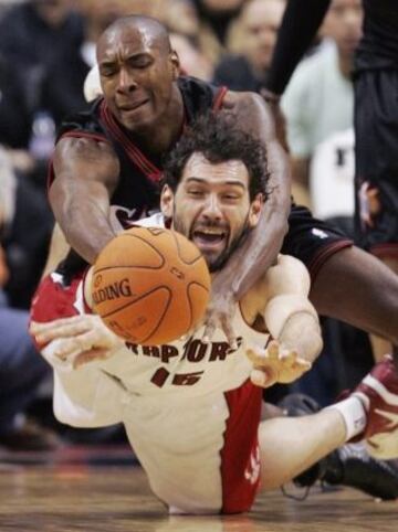 Garbajosa jugó dos temporadas en el mismo equipo que Calderón, Toronto Raptors.