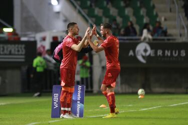 Ormeño debutó pero salió lesionado