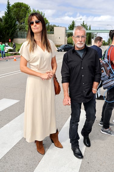 Isabel Jiménez y David Cantero a su llegada al tanatorio La Paz para despedir a María Teresa Campos.