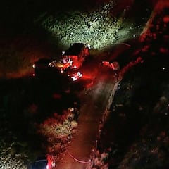 Mueren tres personas tras el choque de helicópteros que combatían un incendio en California