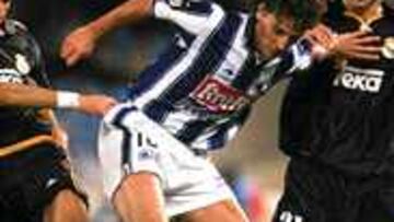 TITULAR. Idiakez vuelve al once tras cumplir su partido de sanción.