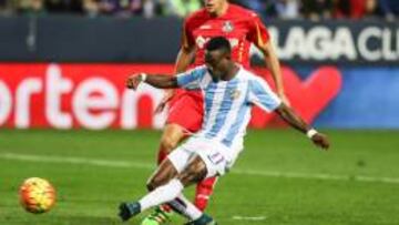 Atsu marc&oacute; el 2-0 en su debut con el M&aacute;laga frente al Getafe.