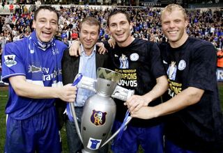 Lío del Chelsea: le acusan de 74 cargos contra las reglas de agentes