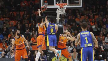 Wilbekin y Dorsey abrasan a triples a un combativo Valencia