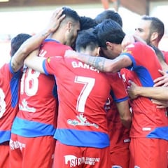 David Rodríguez y Escassi dan la victoria y casi la salvación