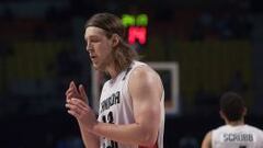 Olynyk encest&oacute; 34 puntos pero no pudo evitar la eliminaci&oacute;n de Canad&aacute;. 