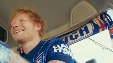 Ed Sheeran protagoniza increíble comercial de regreso de Ipswitch Town a la Premier League