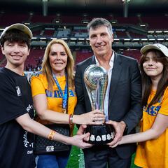 Siboldi se queda en Tigres un año más