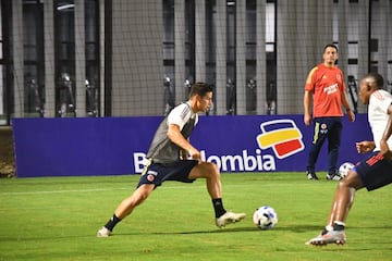 La Selección Colombia trabajó con 22 jugadores en Barranquilla antes del primer juego de Eliminatorias antes Venezuela.