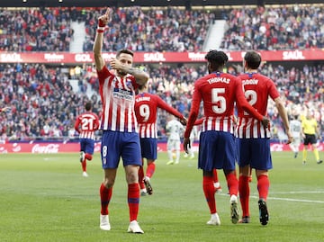 El jugador del Atlético de Madrid, Saúl, celebra el 2-0 al Getafe.