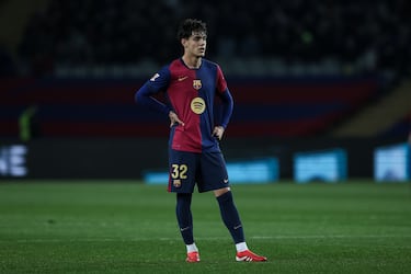 El joven lateral derecho no lo ha tenido nada fácil porque Koundé lo ha jugado prácticamente todo y cuando no, aparecía Eric. Su papel ha sido testimonial, pero con minutos más que interesantes.