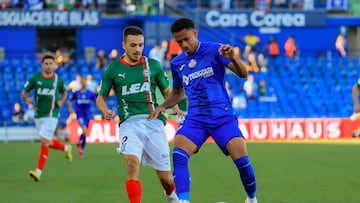 Gorosabel, de verde, contra el Getafe