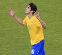 Victoria de Brasil con doblete de Kaká