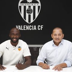 Mangala: "Hablé con Parejo varias veces para venir"