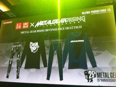 Konami celebra el aniversario de Metal Gear con una funda para iPhone de Fox Hound con Swarovski