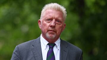 (FILES) In this file photo taken on April 29, 2022 Former tennis player Boris Becker arrives at Southwark Crown Court in London. - Former tennis superstar Boris Becker has been released from prison after serving a sentence relating to his 2017 bankruptcy, British media said on December 16, 2022. The domestic Press Association news agency said the 55-year-old six-time Grand Slam champion will now be deported from the UK, following earlier reports in the German press. (Photo by Adrian DENNIS / AFP)