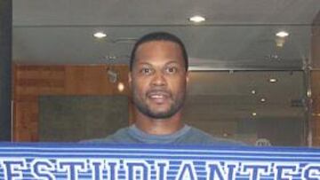 <strong>ANTOINE WRIGHT.</strong>