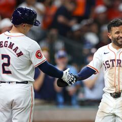 José Altuve a la caza de récord de leyenda de Yankees, tras hacer historia con Astros en hits conectados en playoffs