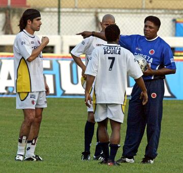 Francisco Maturana fue el técnico del único título de la Selección mayor. El entrenador ganó la Copa América de 2001.