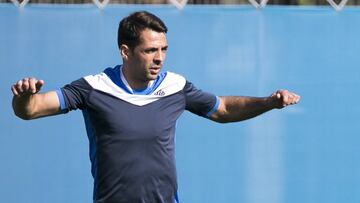 Víctor Sánchez, en un entrenamiento del Espanyol.