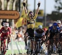 Van Aert: "Quiero ganar una etapa y vestir el amarillo en el Tour"