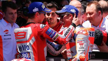 Jorge Lorenzo y Marc M&aacute;rquez.