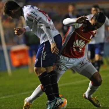 Santa Fe vence 2-0 a Nacional en Montevideo