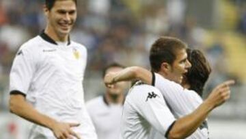 El Valencia recibe al Stabaek noruego en Mestalla en el partido de vuelta de la ronda previa de la Liga Europa con la intención de solventar por la vía rápida y con el mínimo desgaste en sus jugadores una eliminatoria que se ha convertido en un mero trámite tras el 0-3 del partido de ida