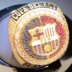 Griezmann se hace un anillo a lo NBA para celebrar la Copa... con el Barcelona
