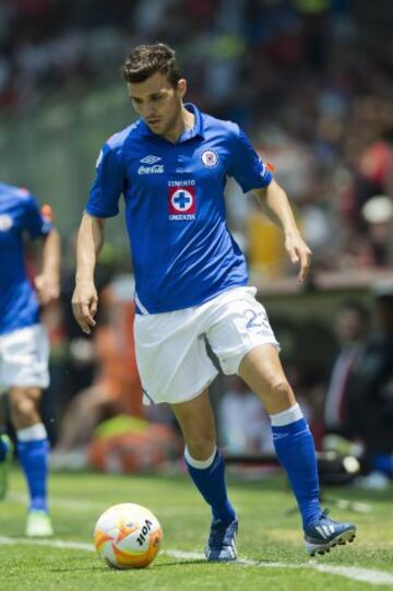 El argentino Nicolás Bertolo también fue campeón continental con River Plate hace medio año. Formó parte del Cruz Azul en el Clausura 2013, certamen en el que el cuadro celeste fue subcampeón de Liga.