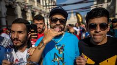 Doha (Qatar), 30/11/2022.- A look alike of Brazil's player Neymar at the Souq Waqif market during the FIFA World Cup 2022 in Doha, Qatar, 30 November 2022. (Mundial de Fútbol, Brasil, Catar) EFE/EPA/MARTIN DIVISEK
