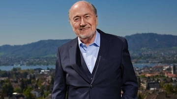 Blatter niega sobornos en la atribuci車n de Mundiales