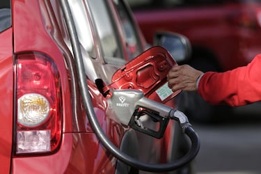 El importante anuncio que hizo Petro sobre el precio de la gasolina en Colombia para 2026