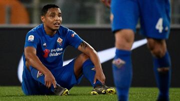 Luis Fernando Muriel durante un partido con Fiorentina ante Roma por Serie A.