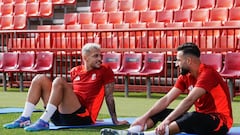 Stoichkov es el reclamo de un Granada necesitado