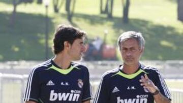 Mou quiso hacer un guiño a Karanka