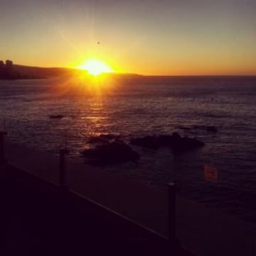 Antes de enfrentar a Perú Martínez subió una foto de la vista desde su pieza en Valparaíso.