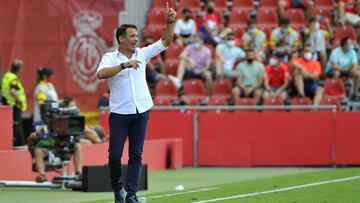 Luis García Plaza se enfada en la sala de prensa: "A veces le buscáis los tres pies al gato"