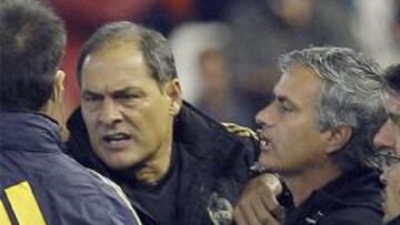 Mou discutió con Albelda y se subió encima de Callejón