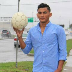 Fayron Barahona cambió el fútbol por asilo en Estados Unidos